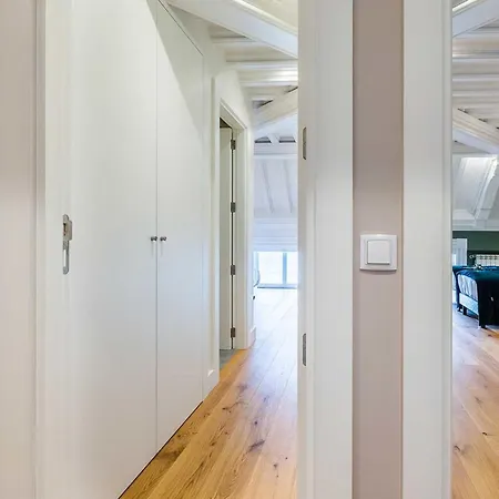 Apartment Horizon Keyweek Beachfront Duplex With Parking In Center *
